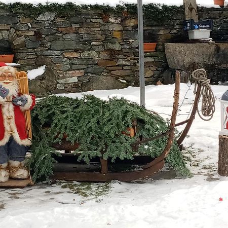 Les Chevreuils Lägenhet Arvier Exteriör bild